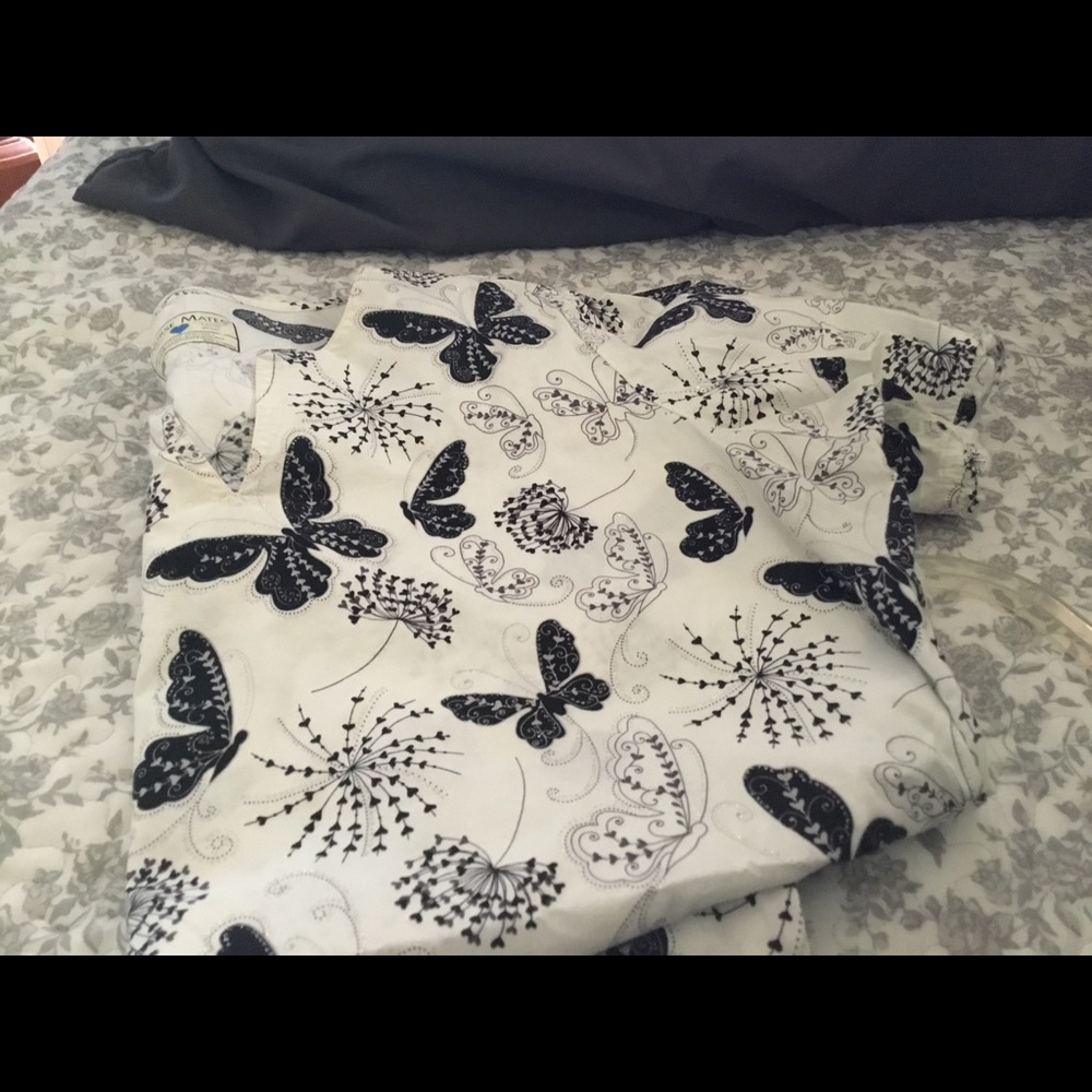 Nurse Mates Scrub top